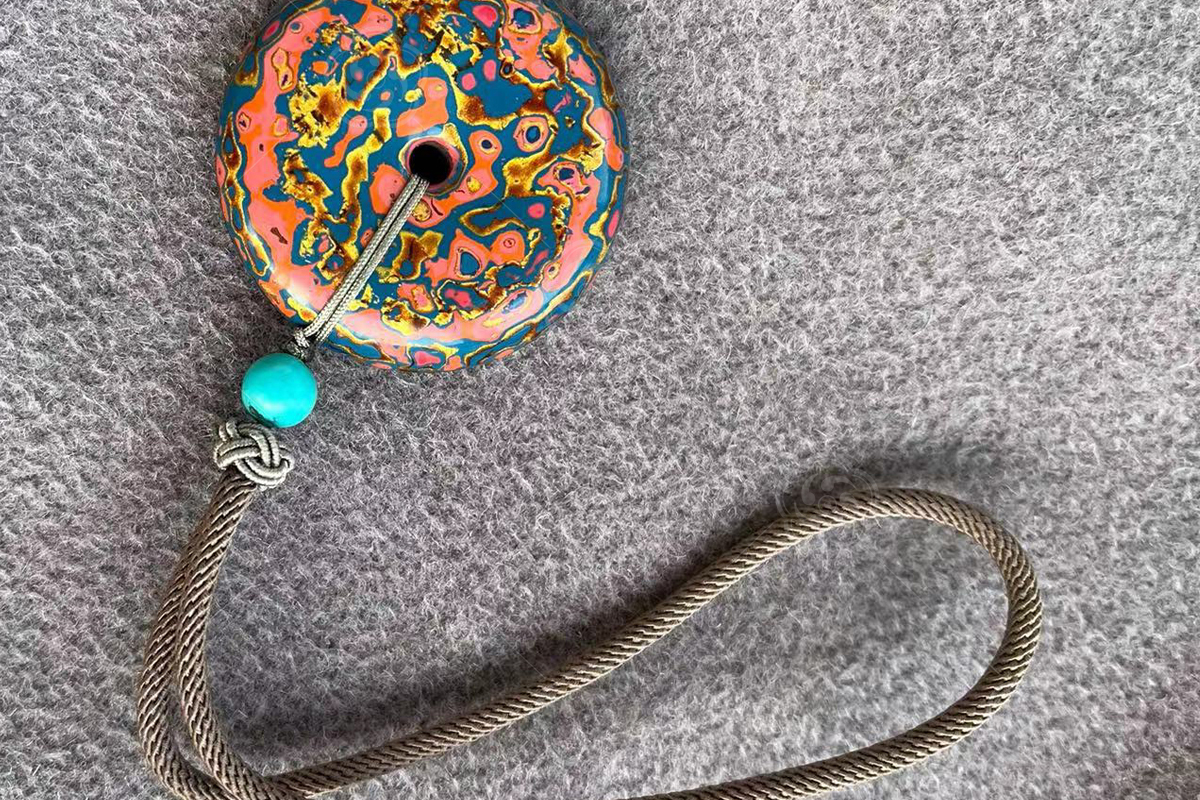 犀皮漆《吊墜》